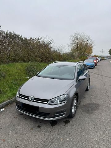 Volkswagen Golf 2.0 tdi Variant beschreibung bitte le...