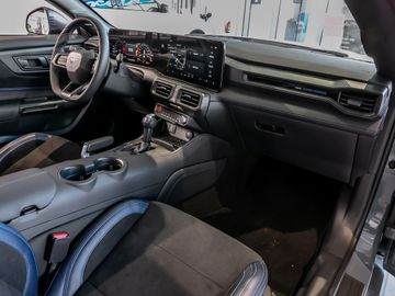 Ford Mustang Fastback 5.0 Ti-VCT V8 334 Dark Horse