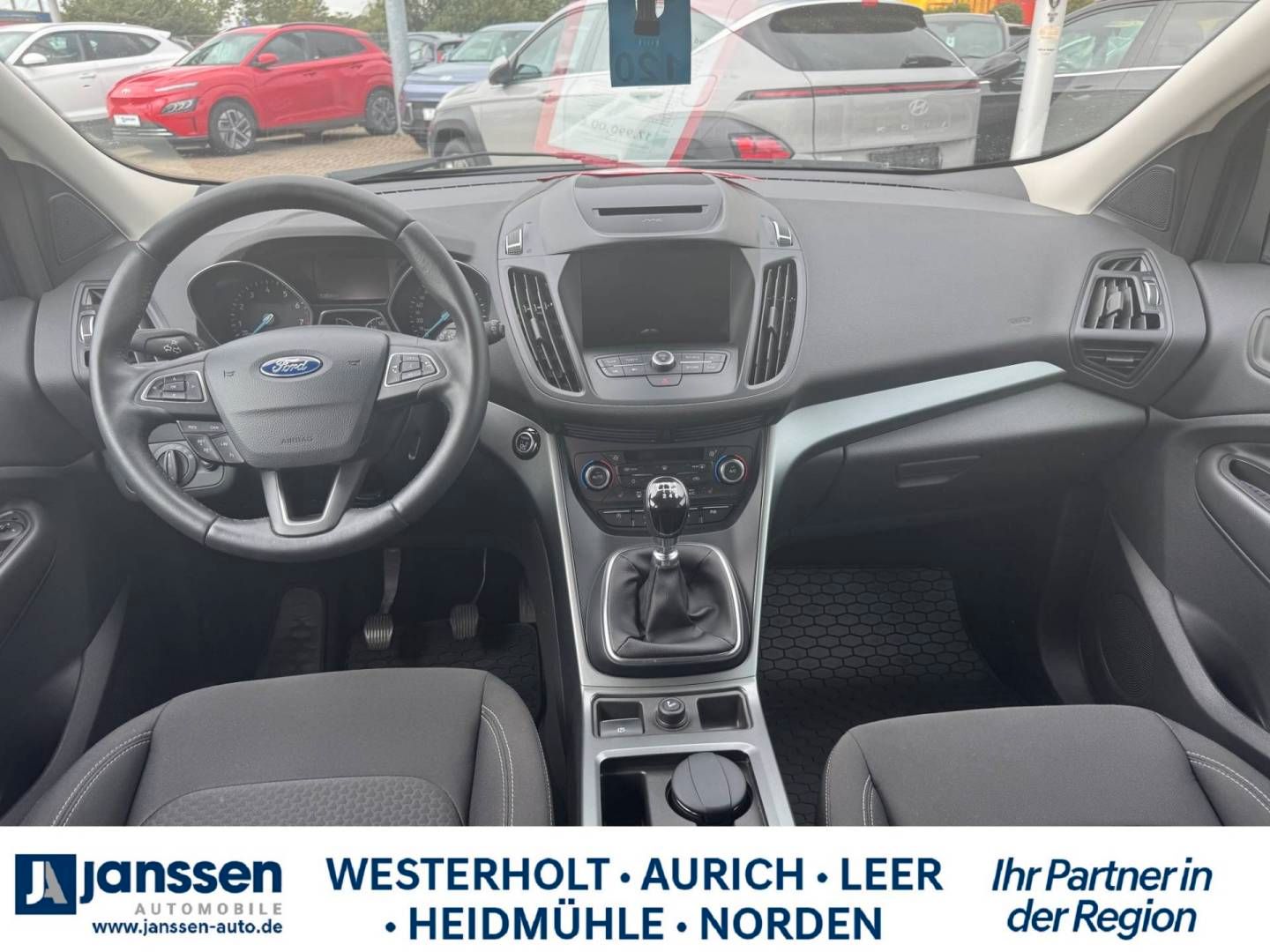 Fahrzeugabbildung Ford Kuga EcoBoost Cool & Connect