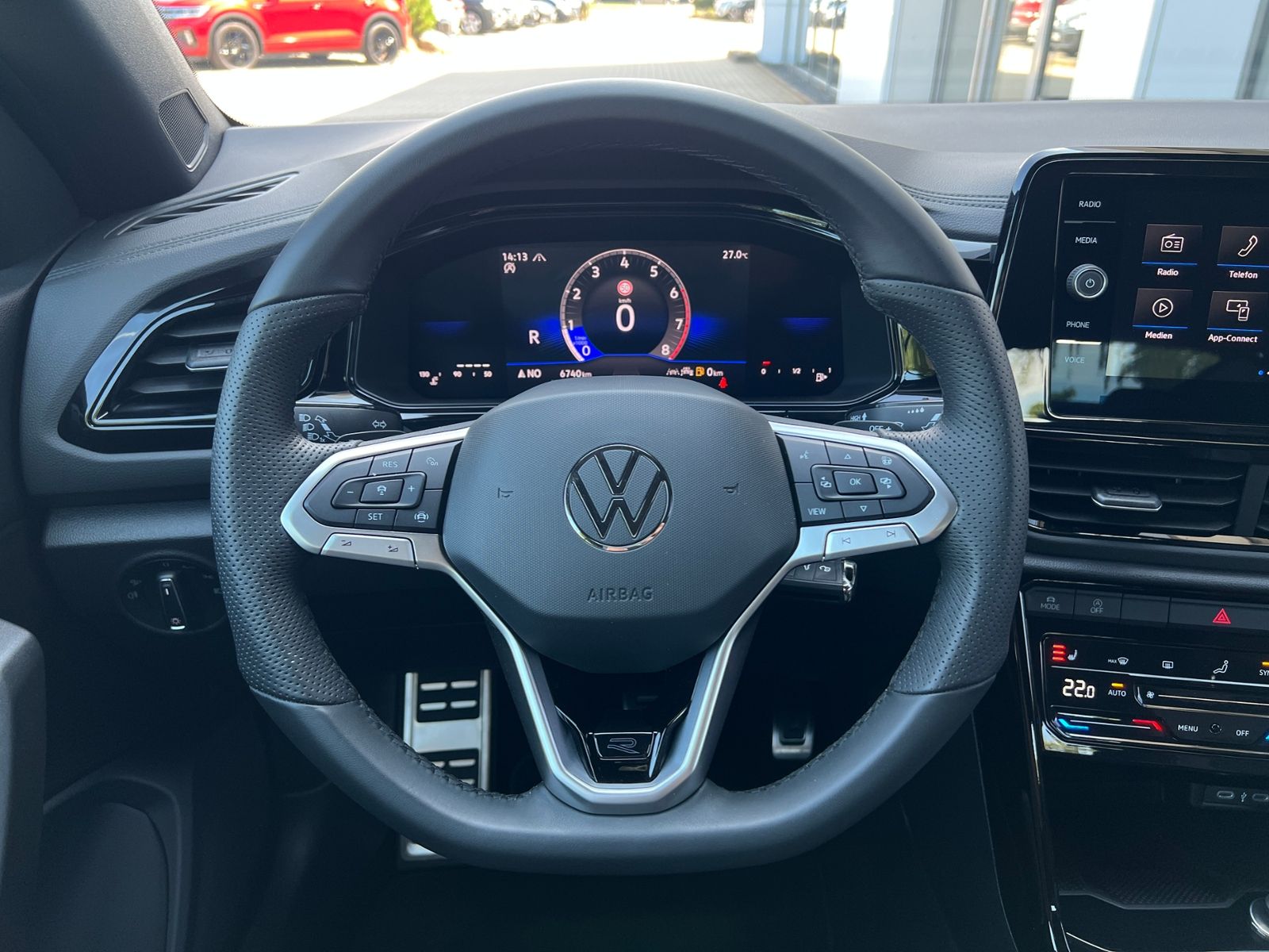 Fahrzeugabbildung Volkswagen T-Roc Cabriolet R-Line 1.5 TSI DSG *BlackStyle,A