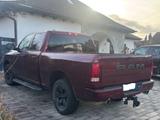 Dodge Ram 1500 ST mit Doppelkabine und 4x4 - Dodge RAM: D150