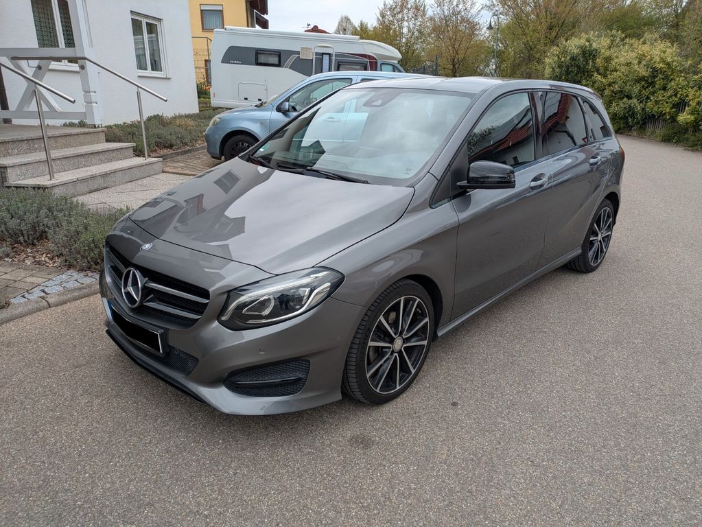 Image of Mercedes-Benz B 180