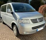 Volkswagen T5 Caravelle mit Heck-Ramp  - Behindertengerechte Volkswagen T5 Caravelle