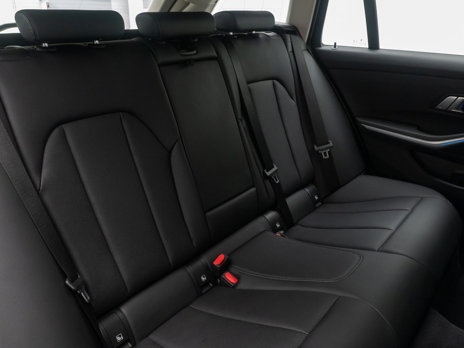 Fahrzeugabbildung BMW 320e xD Sport Line Kamera DAB Laser AHK Komfort