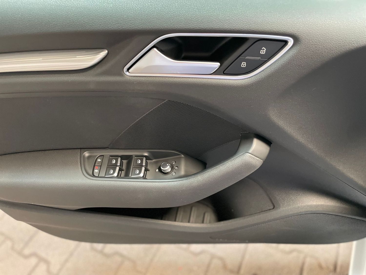 Fahrzeugabbildung Audi A3 30 TDI sport #ACC#Xenon#Virtual#Keyless#Spur#