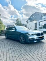 BMW 540i xDrive mit traumhafter Ausstattung  - BMW 540 in Duisburg
