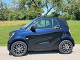 Smart ForTwo cabrio EQ, VOLL,LEDER,JBL,LED,22kw Lader
