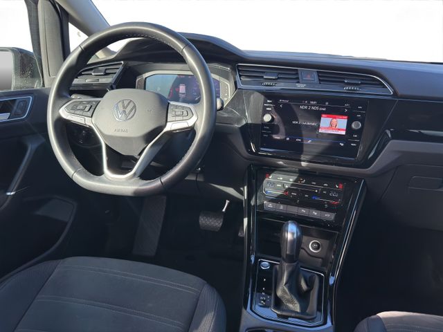 Volkswagen TOURAN TSI 1.5 Highline KAMERA, CARPLAY, SHZ