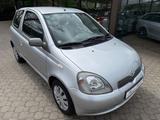 Toyota Yaris 1.3 Linea Terra - gebrauchte Toyota Yaris aus dem Jahr 2001
