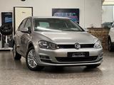 Volkswagen Golf VII Lim. Cup BMT - Volkswagen Golf mit Diesel-Antrieb: Limousine, Cup