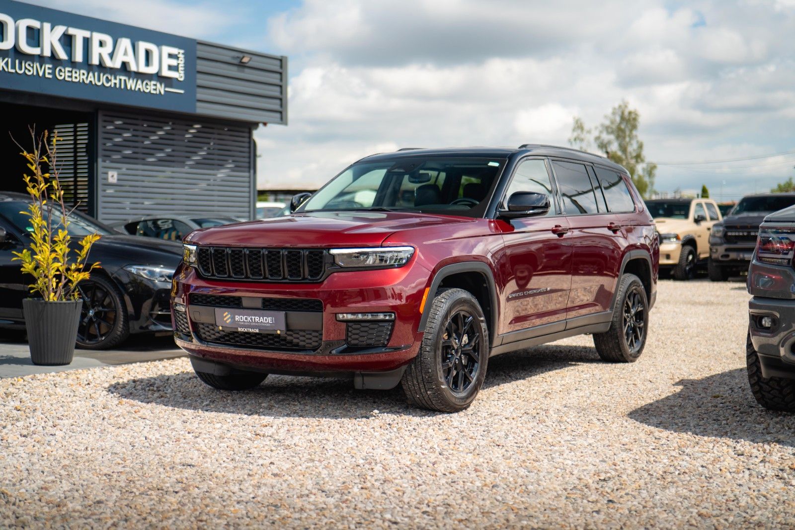 Fahrzeugabbildung Jeep Grand Cherokee 3.6 4x4 LIMITED L Modell 2022 ACC