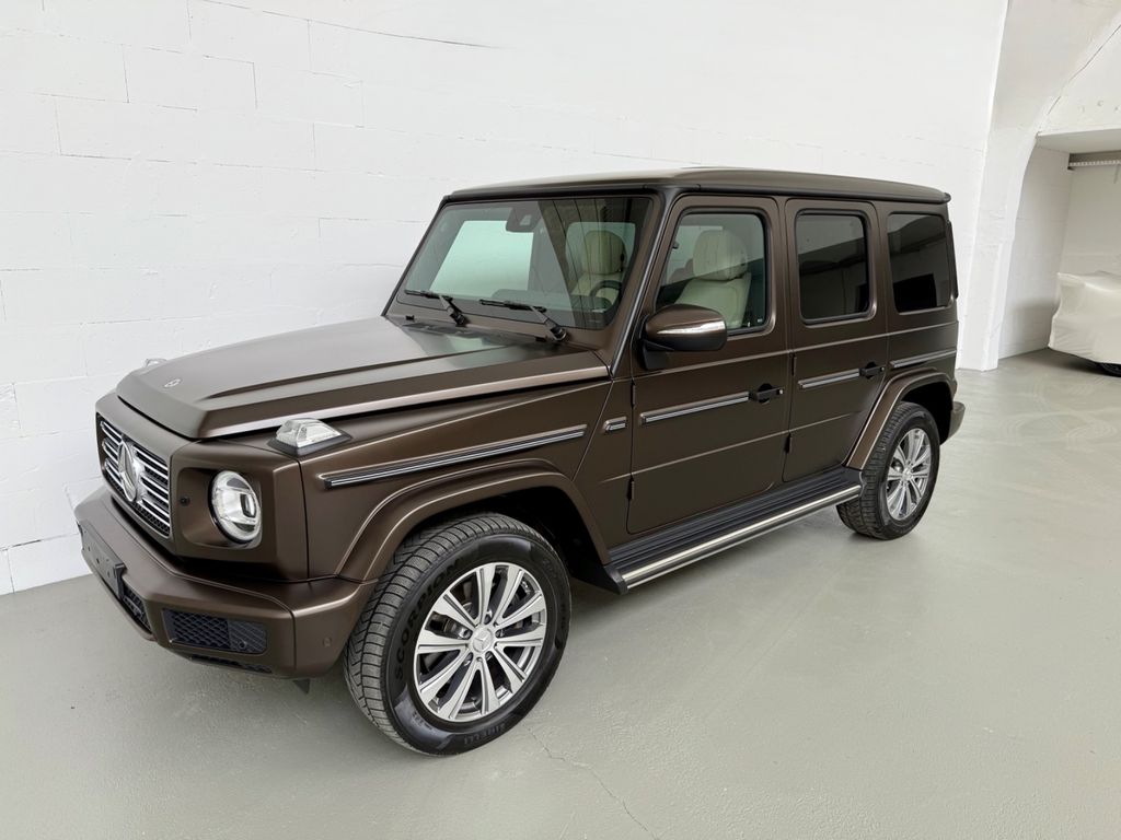 Mercedes-Benz G 400