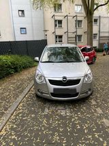 Opel Agila - Opel Agila: Ope