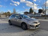 Toyota Auris Edition 1,6-l-Valvematic Edition - gebrauchte Toyota Auris aus dem Jahr 2014