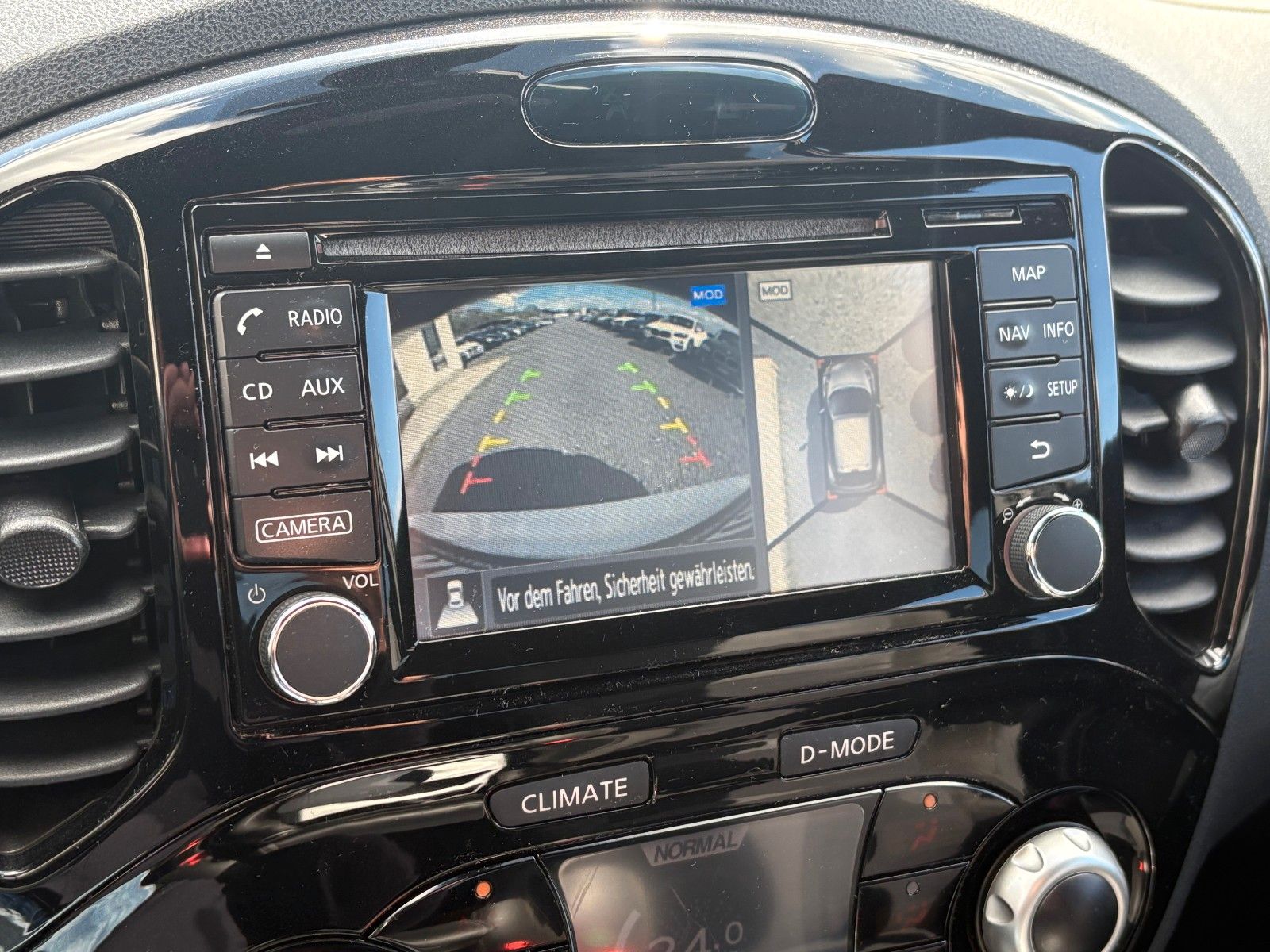 Fahrzeugabbildung Nissan Juke 1.2 N-Vision Navi Leder Kamera SCHECKHEFT