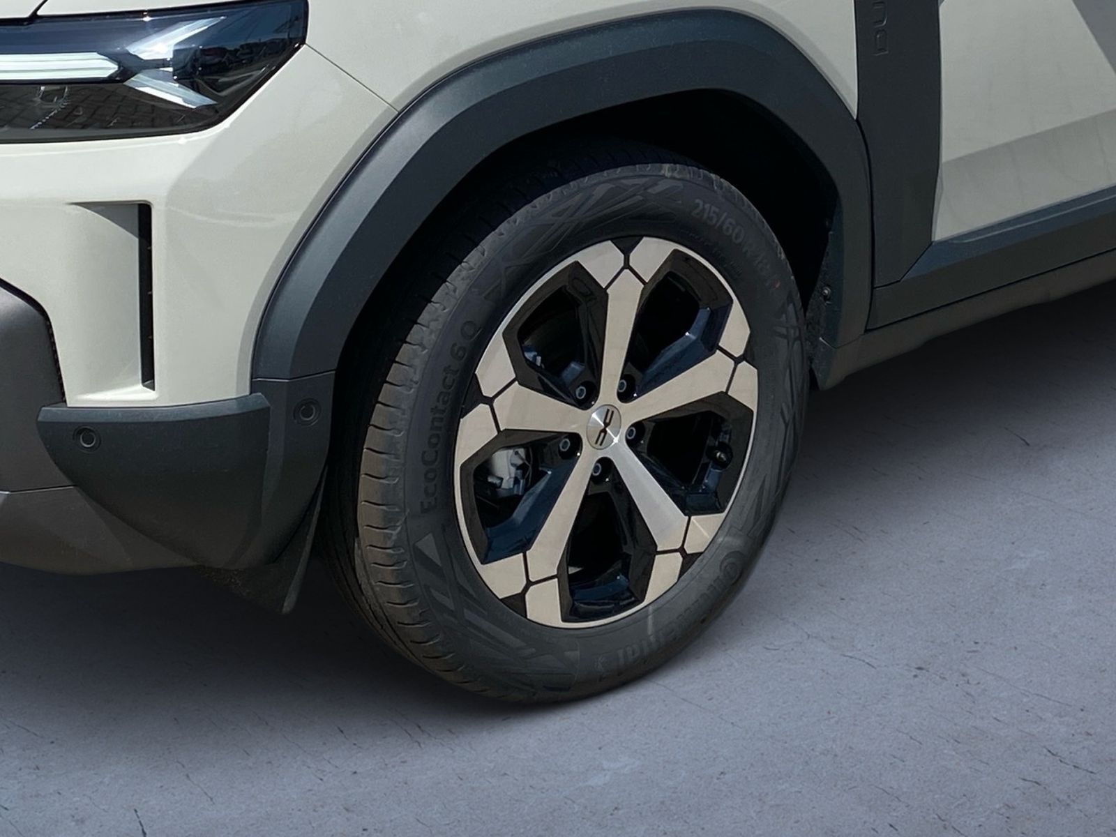 Fahrzeugabbildung Dacia Duster 1.2 Mild-Hybrid 140 Journey *City*Winter*