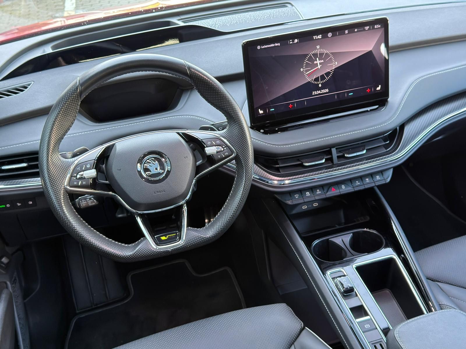 Fahrzeugabbildung SKODA Enyaq Coupé RS MAXX*360Kamera*CrystalFace*LEDER