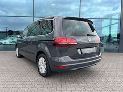 Fahrzeugabbildung Volkswagen Sharan 1.4 TSI Comfortline DSG Standhzng AHK 7Si