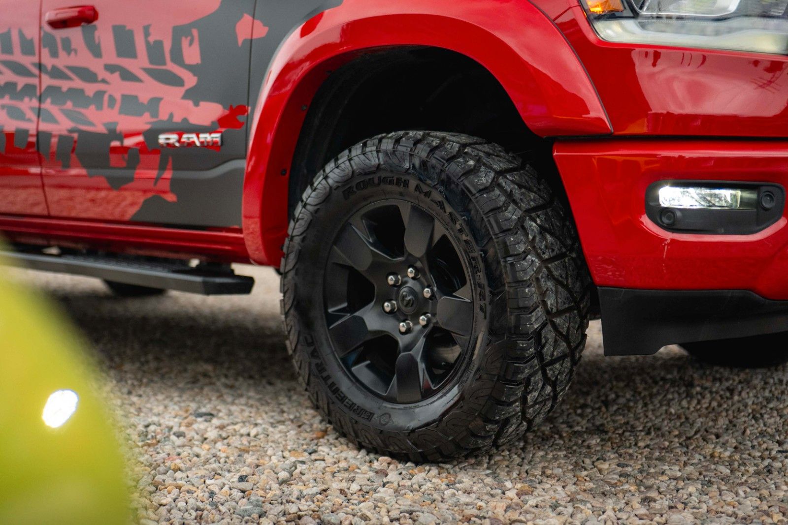 Fahrzeugabbildung Dodge RAM 5.7 V8 HEMI 4x4 OFFROAD LONGBED AXLE LOCK