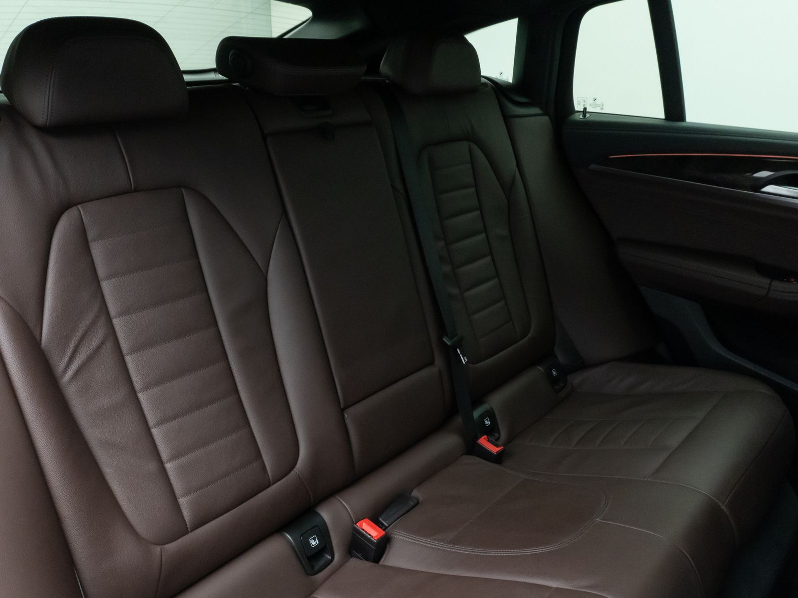 Fahrzeugabbildung ALPINA XD4 360°HUD DAB H/K Belüftung Komfort Alarm 20Zl