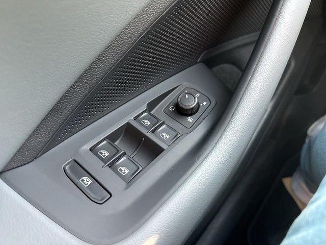 Volkswagen Passat Variant - Bild 24