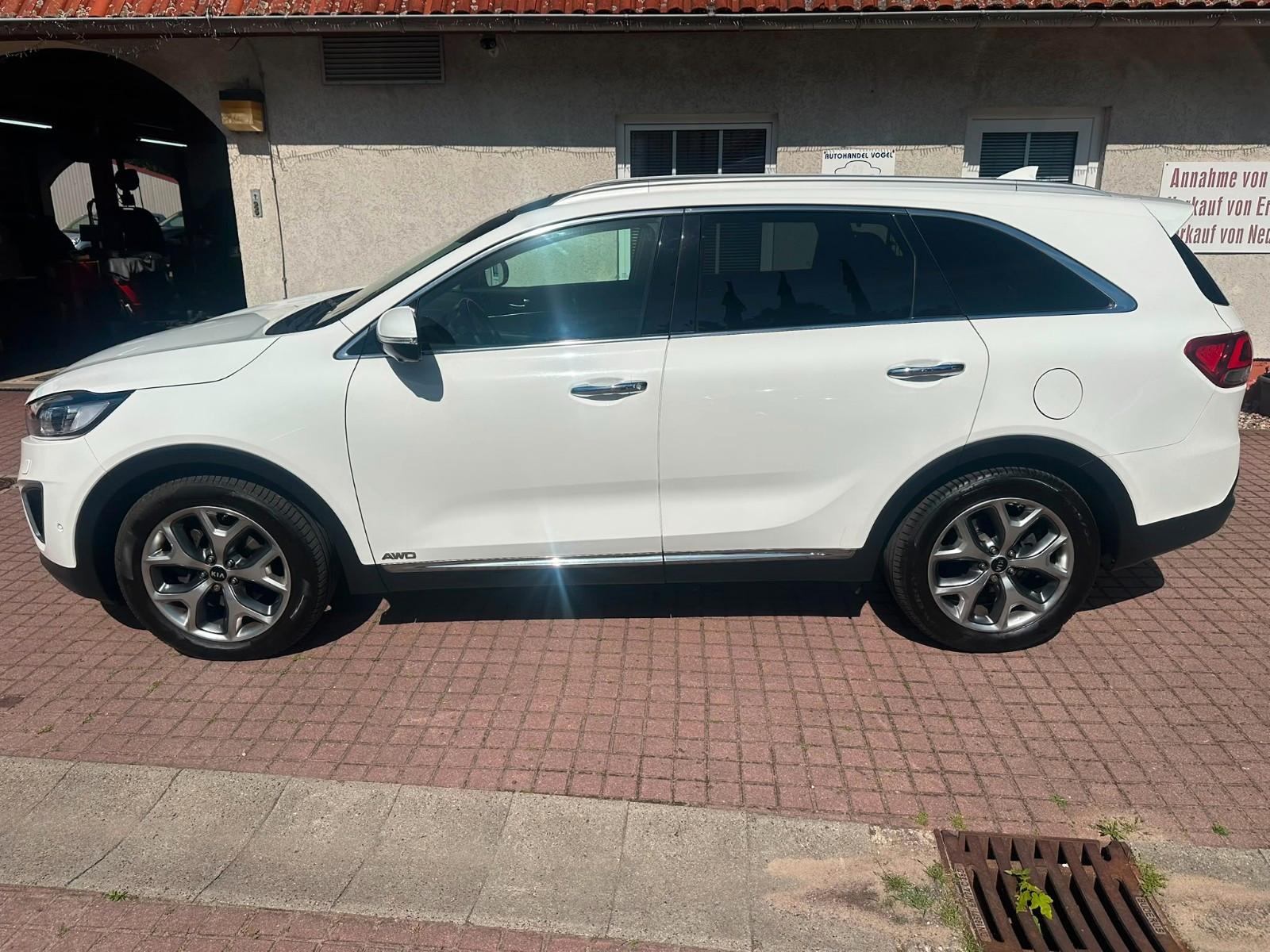 Kia Sorento Platinum Edition 4WD*PANO*SITZBEL.*