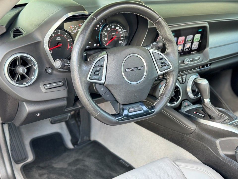 Fahrzeugabbildung Chevrolet Camaro 2SS V8 Leder Schiebed. Grail Schmidt Aluf