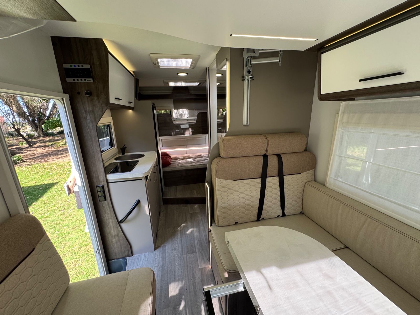 Fahrzeugabbildung Benimar Tessoro 425 neuer Grundriss Md. 26