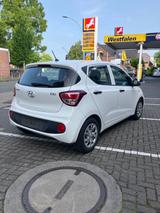 Hyundai i10 1.0 - - Hyundai i10