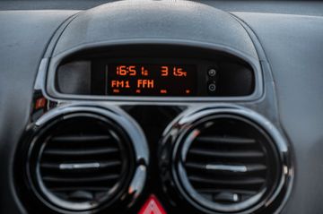 Fahrzeugabbildung Opel Corsa D Edition "111 Jahre"
