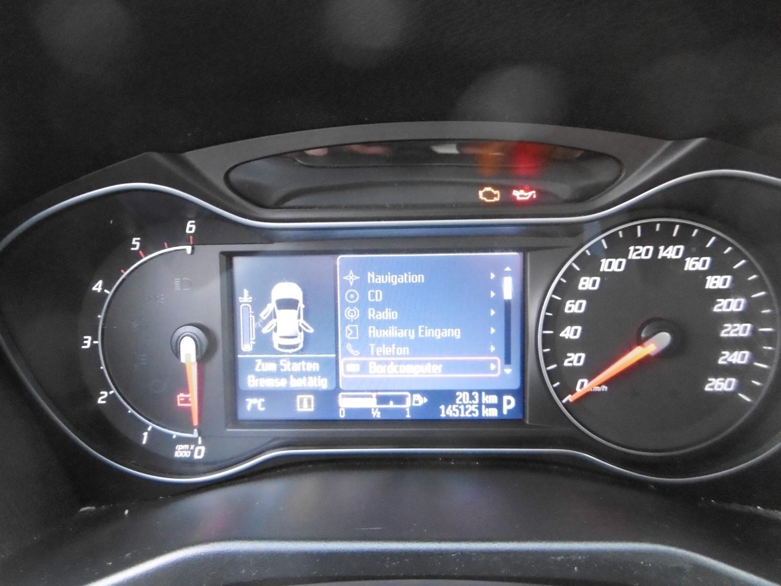 Ford Mondeo 2014 — photo 16