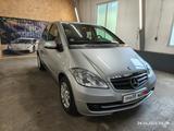 Mercedes-Benz A 180 A -Klasse A 180 CDI*Klima*SHZ*AHK* - Mercedes-Benz A 180 aus 2008