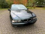 BMW 520 i E39*AUTOMATIK*KLIMATRONIC*PDC*BR... - gebrauchte BMW 520 aus dem Jahr 2000