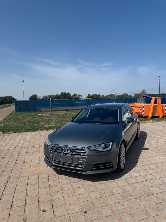 Image of Audi A4