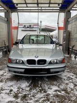 BMW 520i Touring - BMW 520 aus 1998: 520i