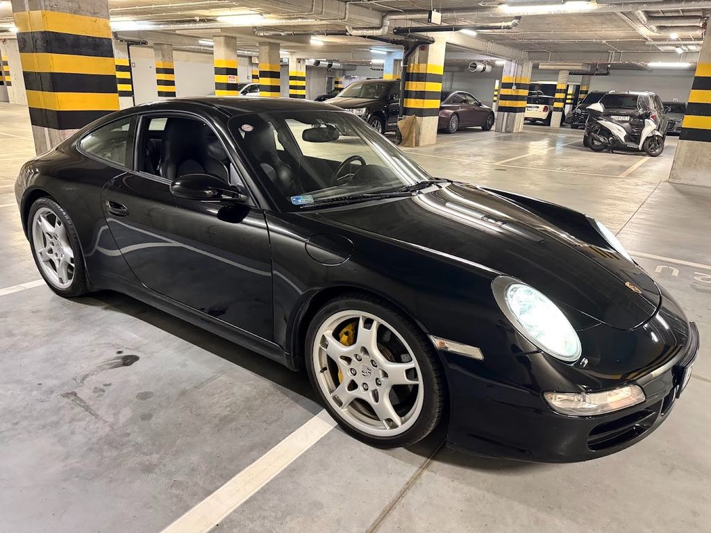PORSCHE 997 2004