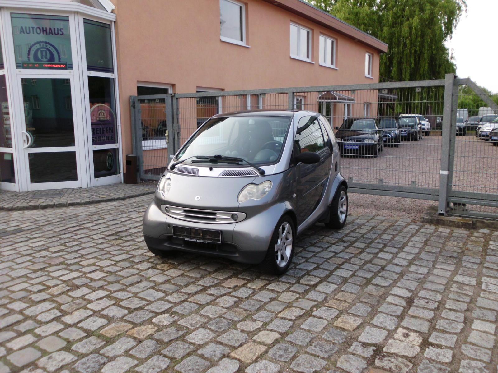 Smart ForTwo fortwo coupe CDI Basis