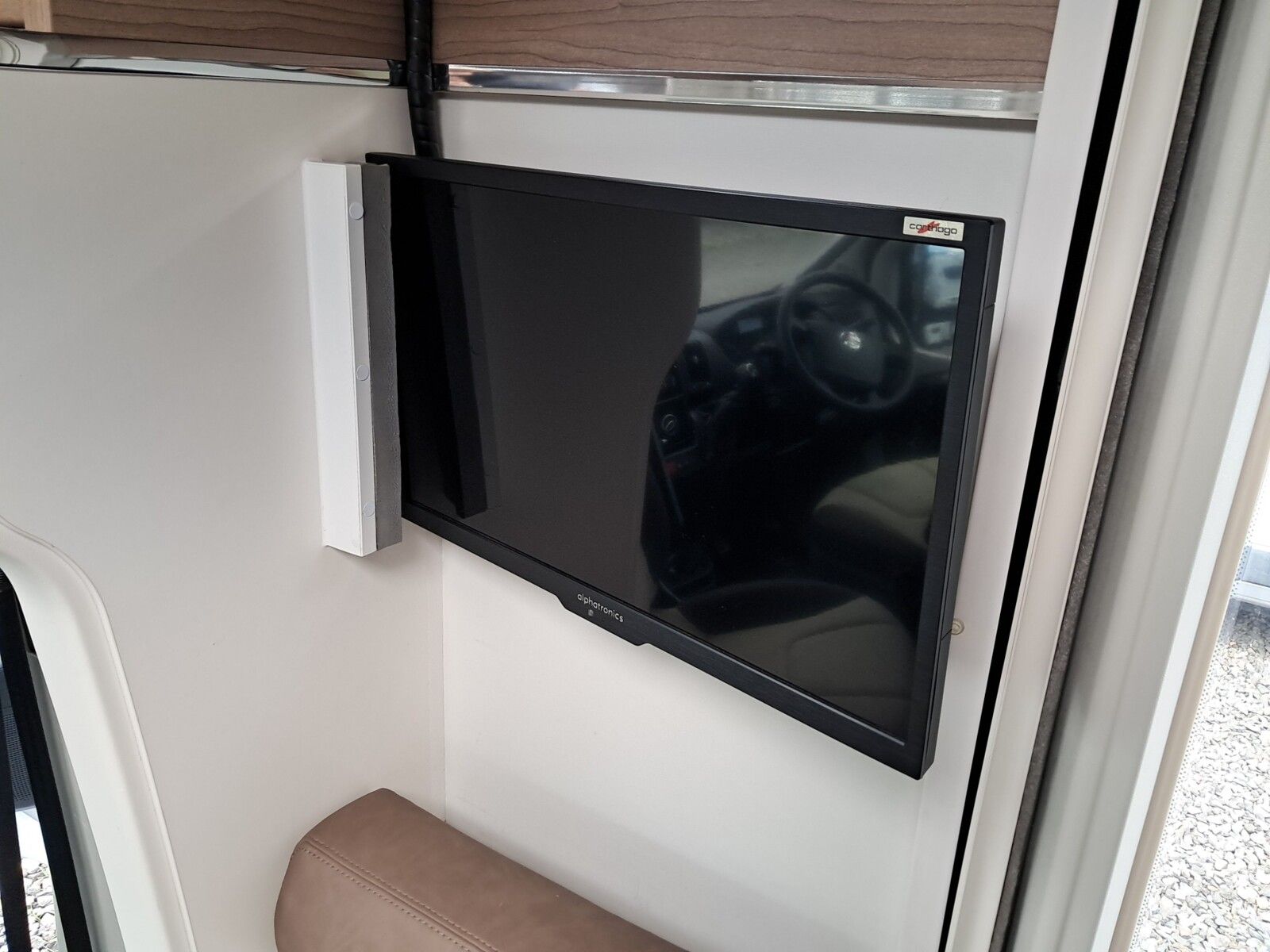 Fahrzeugabbildung Malibu T 460 LE Klimaautomatik, Radio DAB