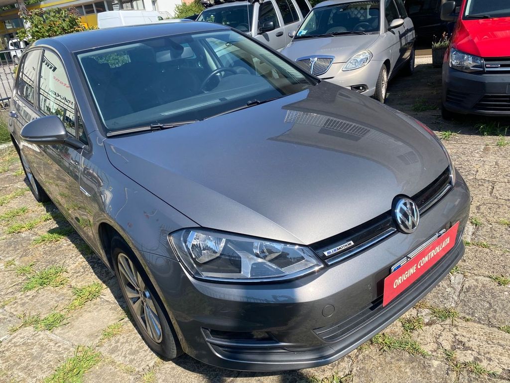 Image of Volkswagen Golf