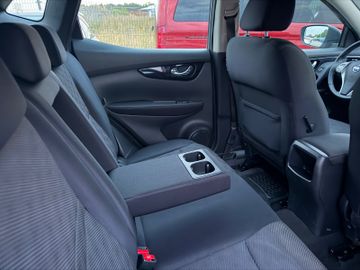 Nissan Qashqai - 11
