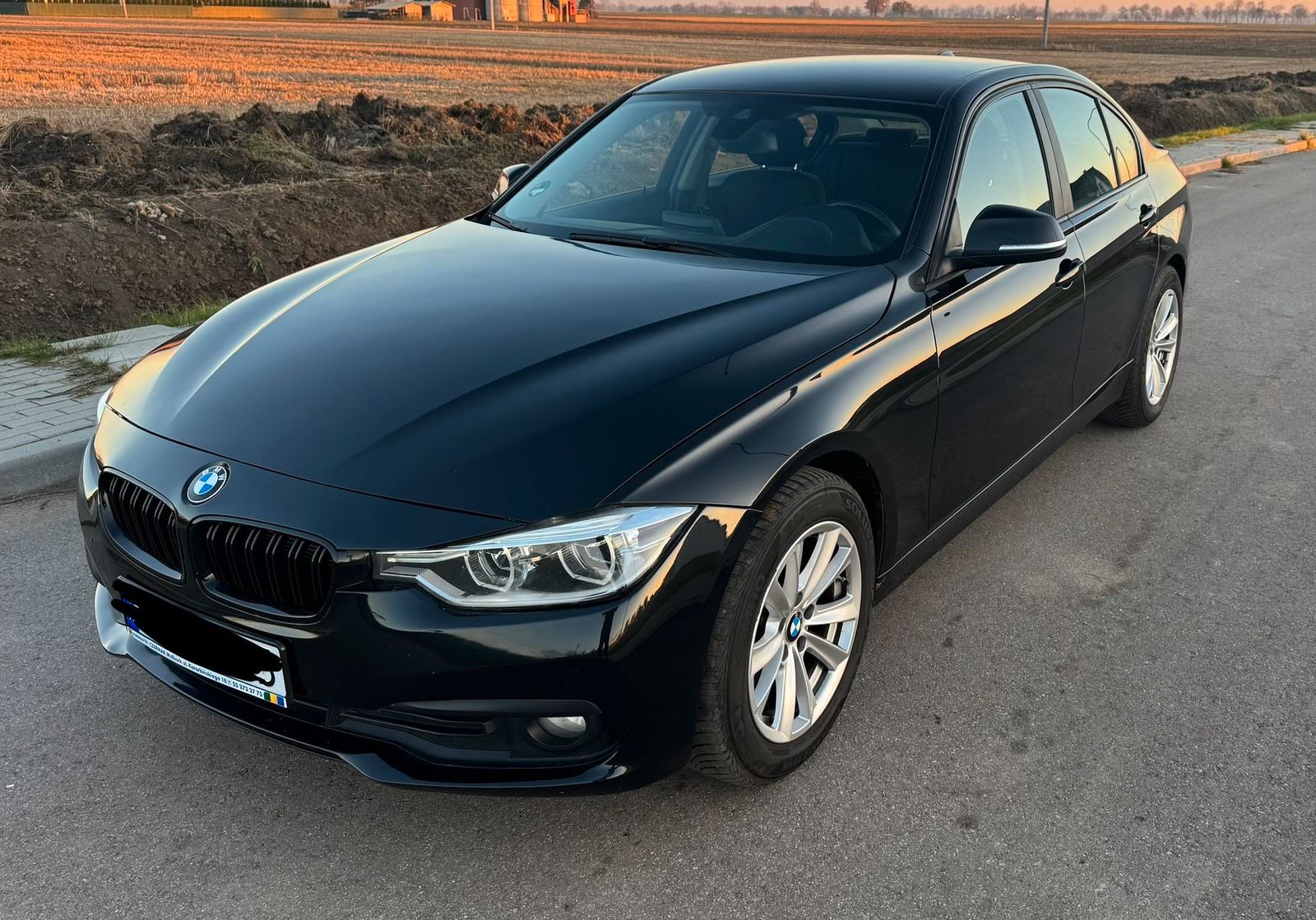 BMW 320
