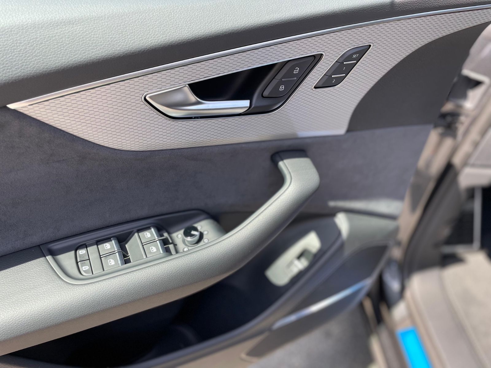 Fahrzeugabbildung Audi Q8 50 TDI Facelift |SLine|HUD|Softclose|23"|B&O|