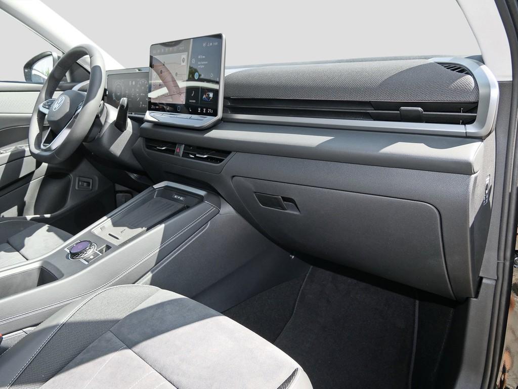 Volkswagen T-Roc UPE br. 48.040,- Style 1.5 eTSI DSG 110 kW