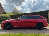 Audi A4 Avant 3.0 TDI quattro S-line Pano 360° HUD - Audi A4: Rot, Leder