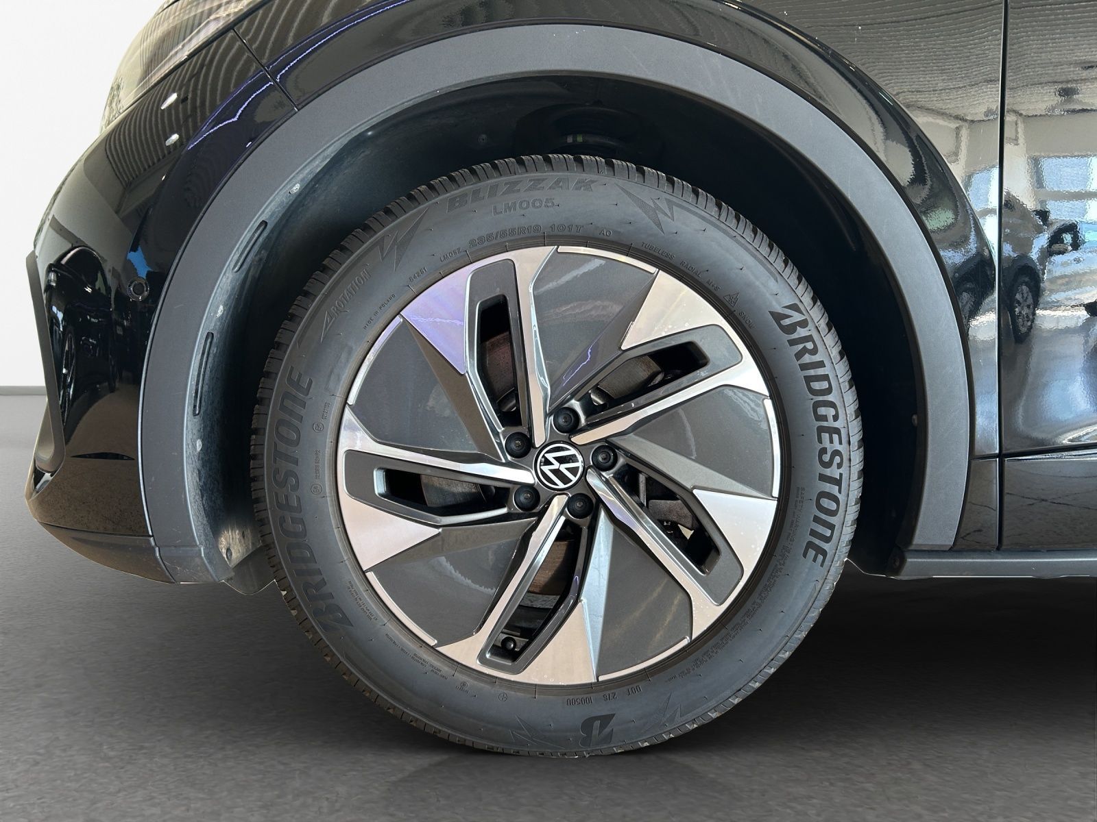 Volkswagen ID.5 Pro *NAVI*WP*PANO*AHK*BlackStyle*H&K*360*IQ foto 13