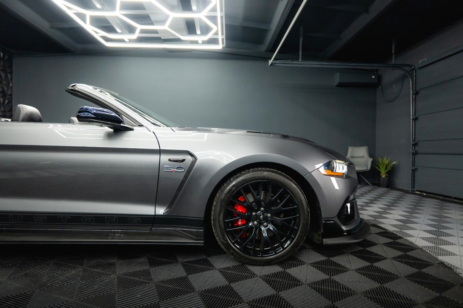 Fahrzeugabbildung Ford Mustang Shelby GT 500 5.0 V8 PREMIUM Performance