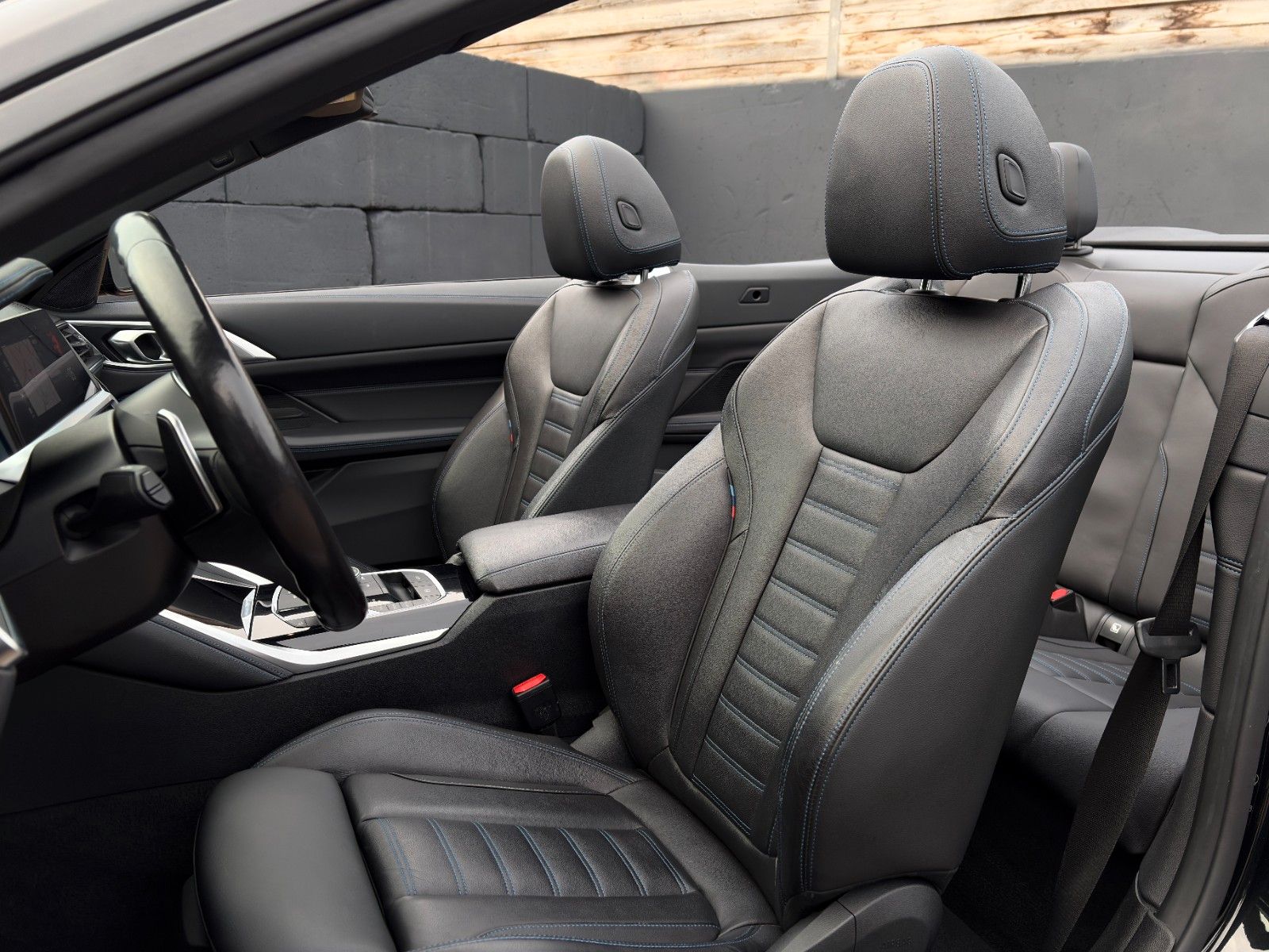 Fahrzeugabbildung BMW 420i Cabrio G23 M Sport Leder Memory CAM HiFi