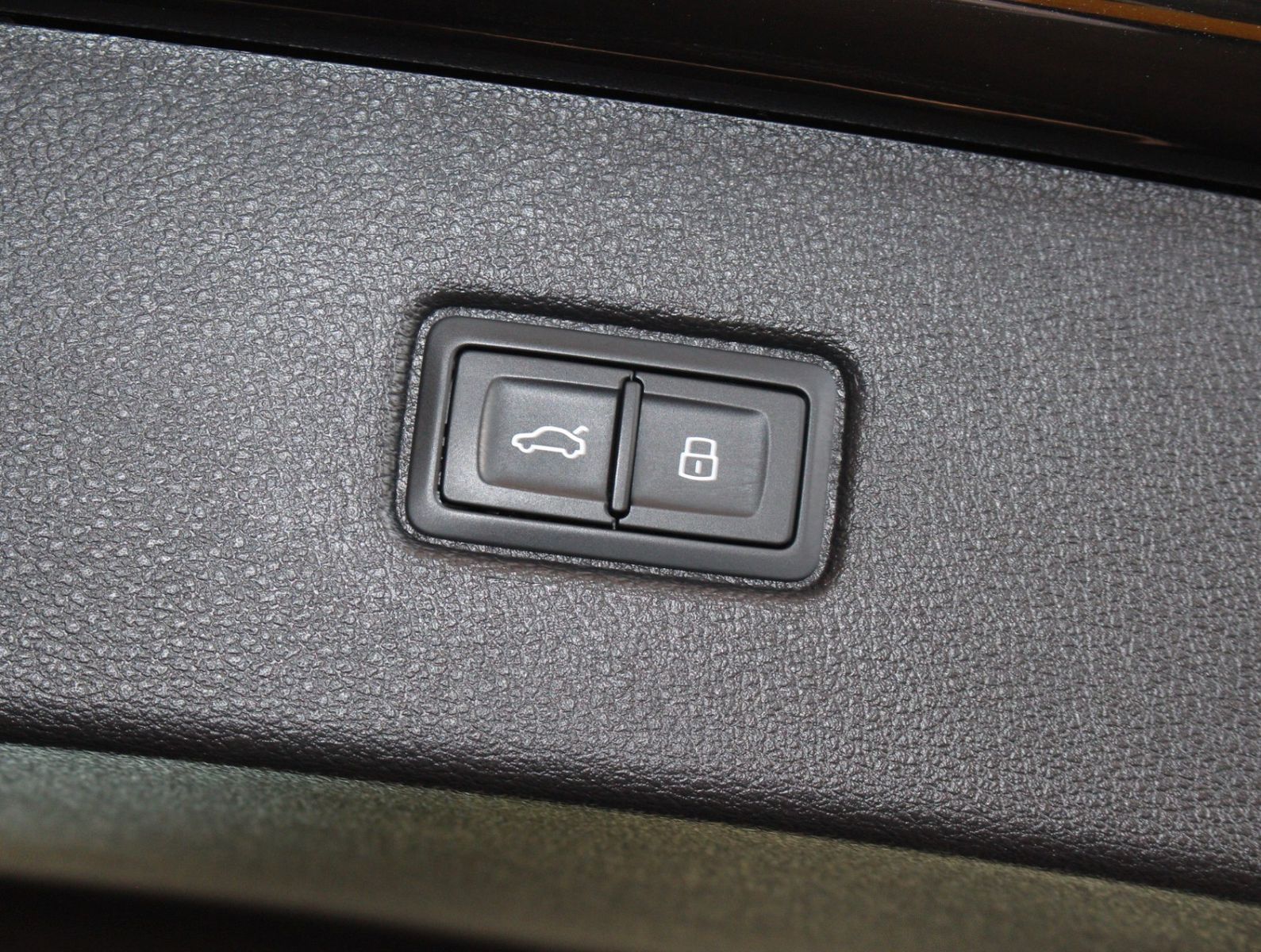 Fahrzeugabbildung Audi Q7 50 TDI Quattro S Line All Black*B&O*Matrix