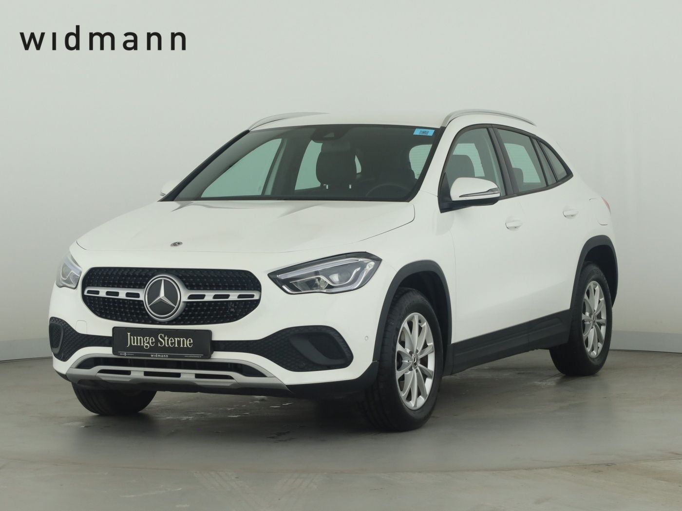 MERCEDES-BENZ GLA 250 e AHK*LED High Perf.*Navi*PTS*Kamera*SHZ