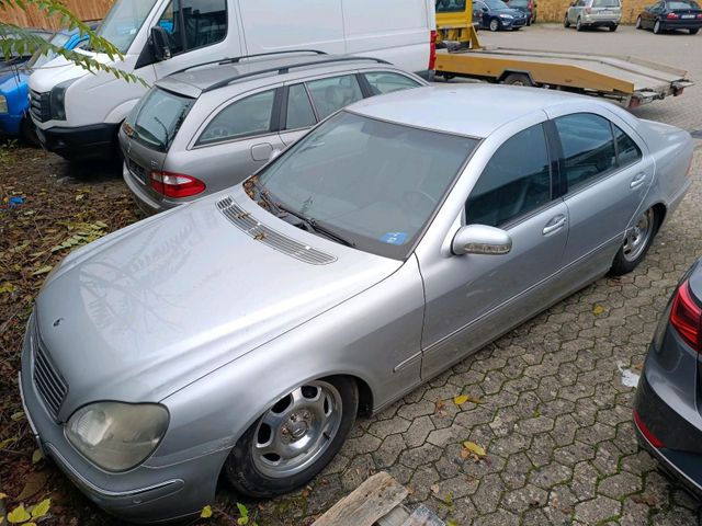 Mercedes-Benz Hallo, ich biete hier Mercedes S,320,, für...